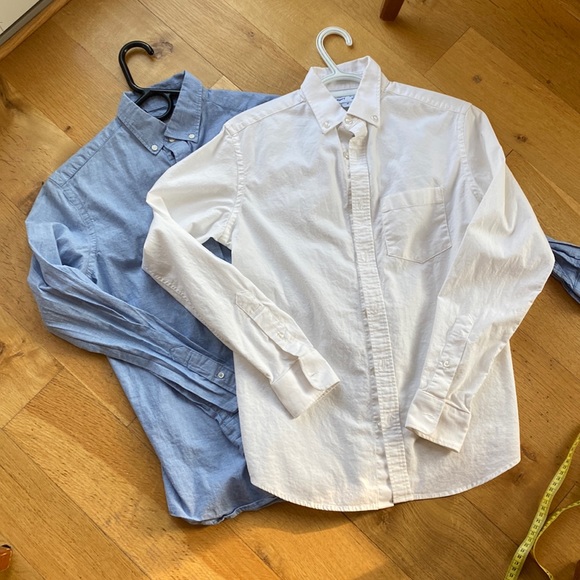 Old Navy Other - Two extra small men’s Old Navy oxford shirts